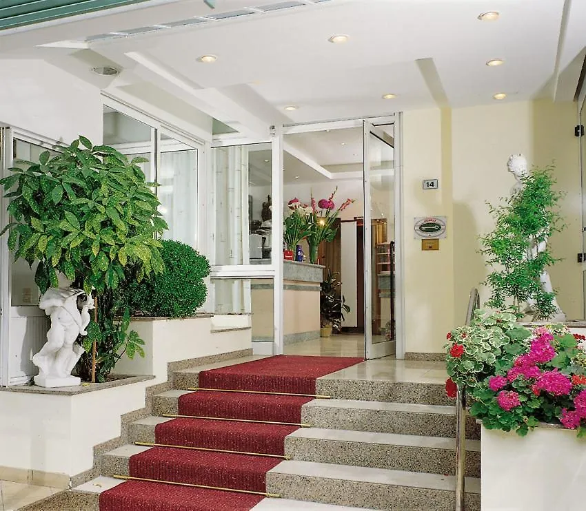 Hotel Roby Riccione 2*,  Italy