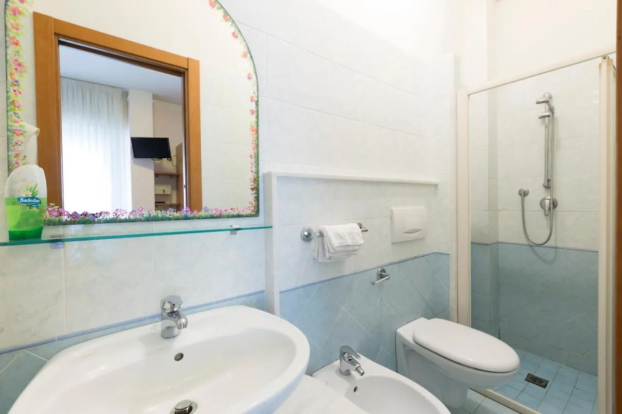 Hotel Roby Riccione 2*,  Italy